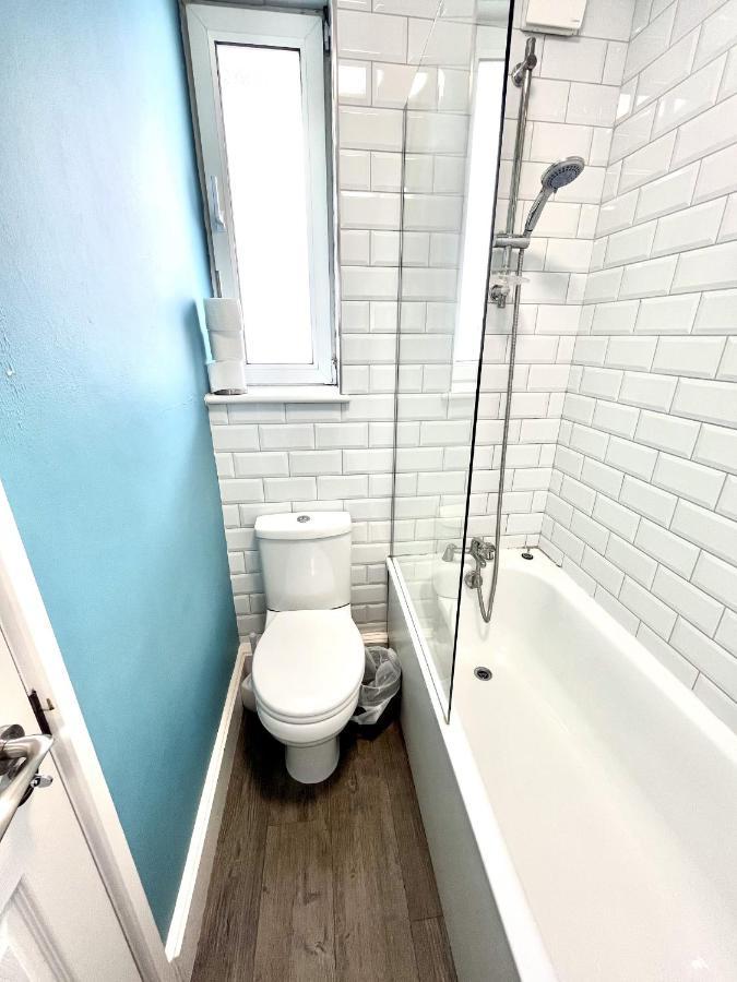 Modern 2 Bed Flat Close To Shoreditch / Free Wi-Fi Лондон Экстерьер фото